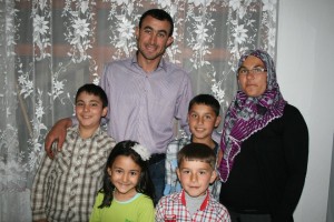 Fatih Kocak ve ailesi